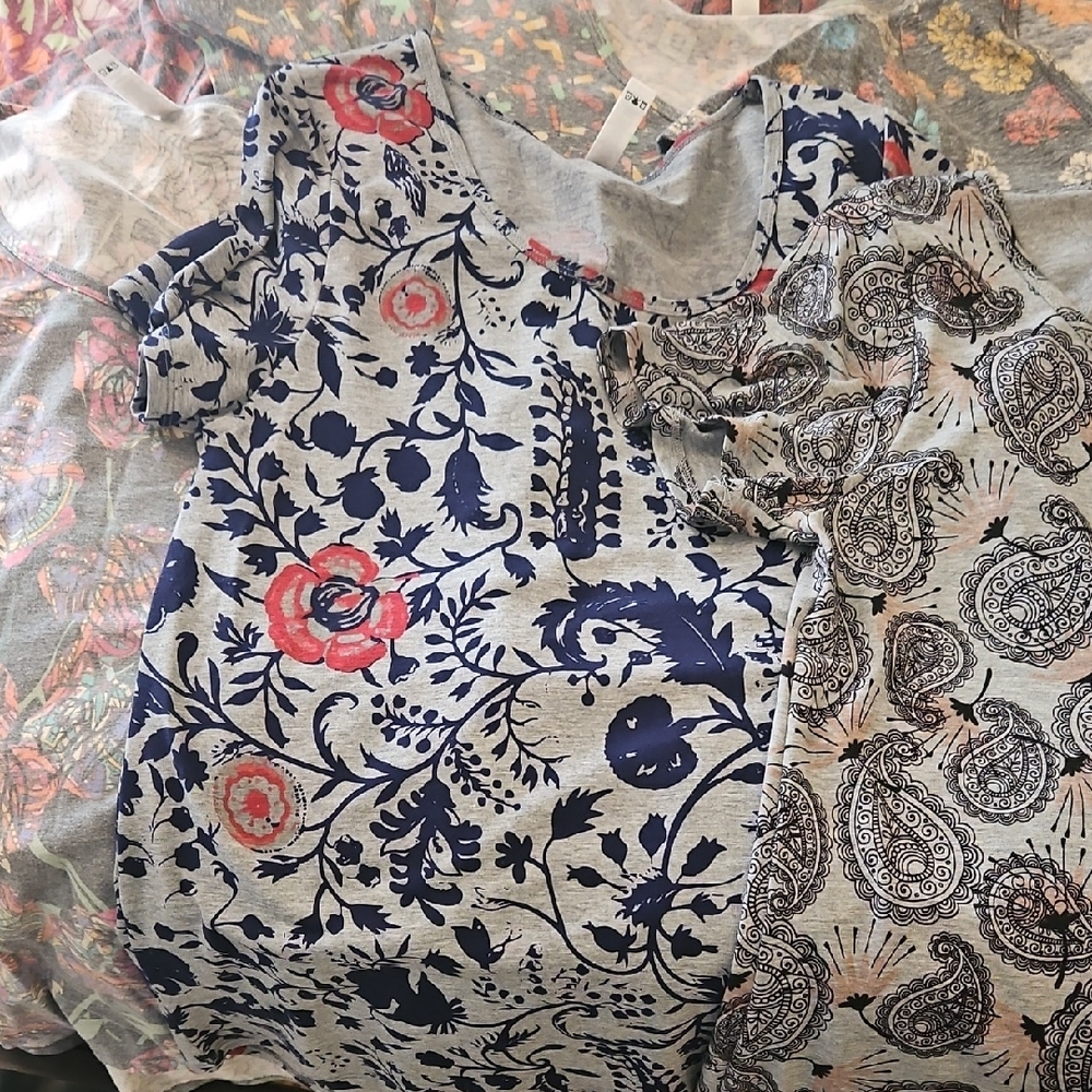 LuLaRoe Classic Tee Bundle
